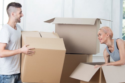 Temporary storage options for households and businesses in Fulwell